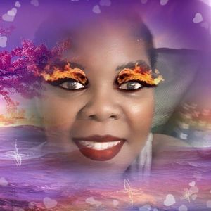 Meet your Posher, Loretta